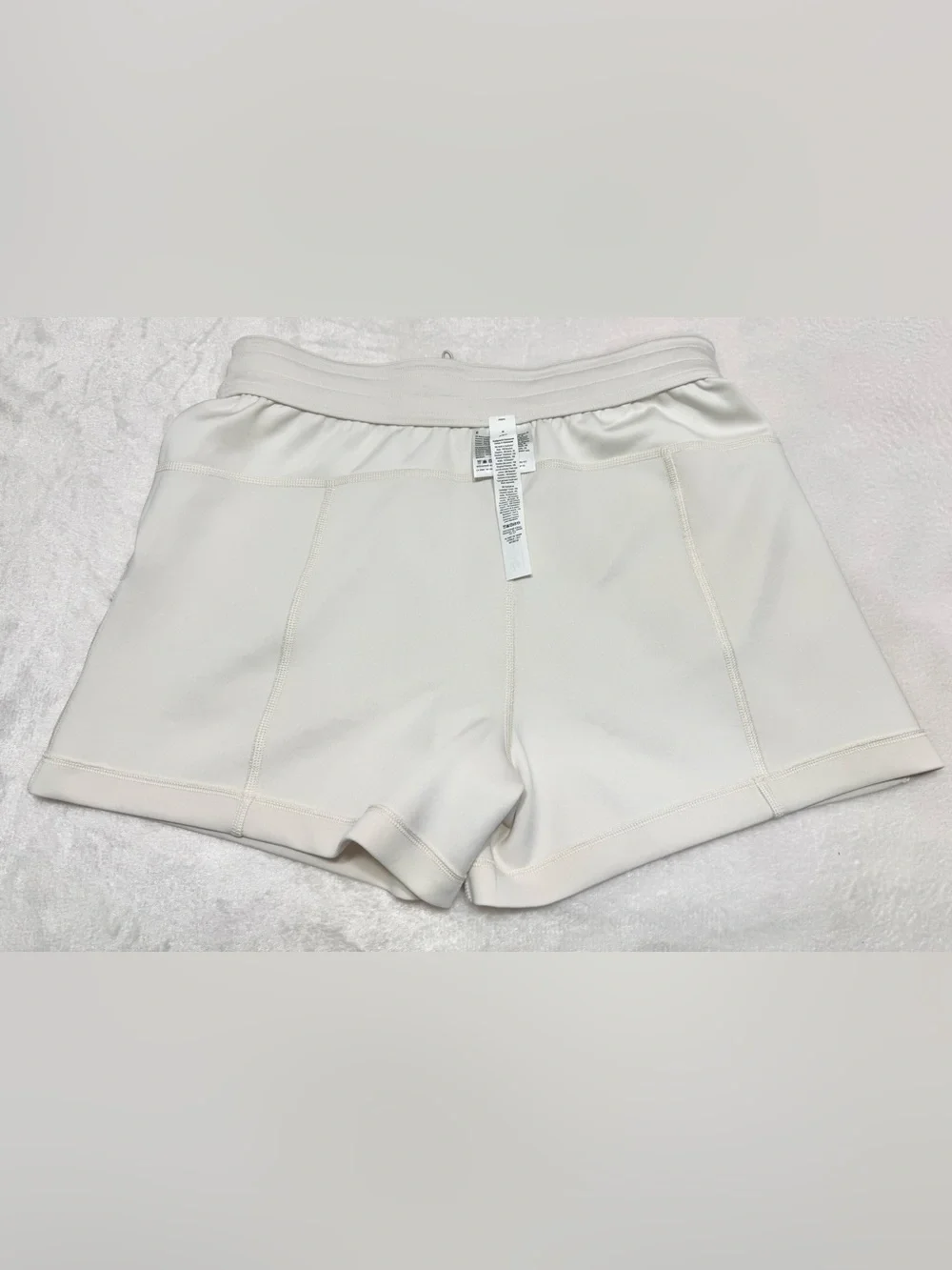 Lululemon Softstreme Bone High Rise Shorts 4”